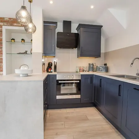 Apartman Bishopthorpe Road Luxury Sleeps 12 *